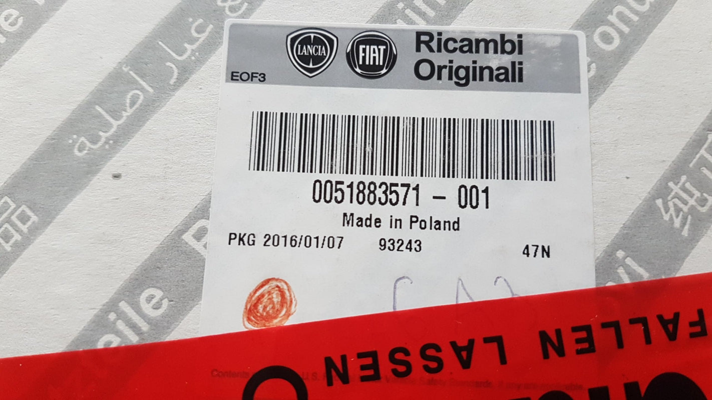 Original FIAT 500L 2012 > Heckleuchte Rückleuchte Rechts 51883571