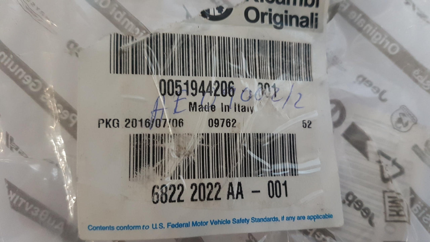 Original FIAT Croma Idea Nuova Bravo Viaggio Emblem Logo Vorne 51944206