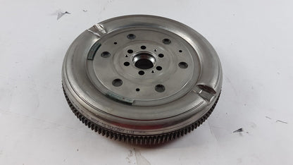 Original VW Caddy III (2K) Golf VI (5K) SKODA Octavia II Schwungrad 03L105266DL