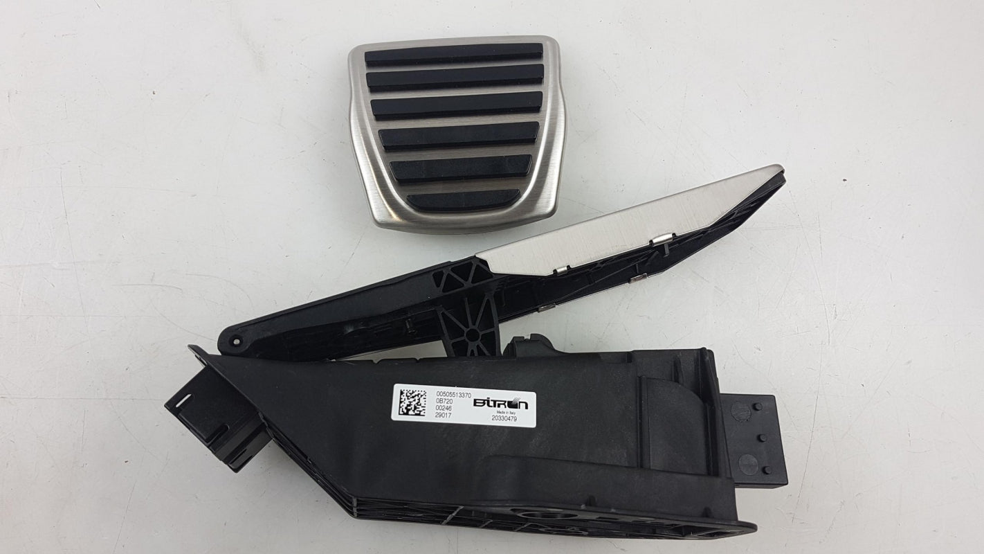 Original ALFA ROMEO Stelvio 2016 > Pedalauflagen Automatikgetriebe 71808020