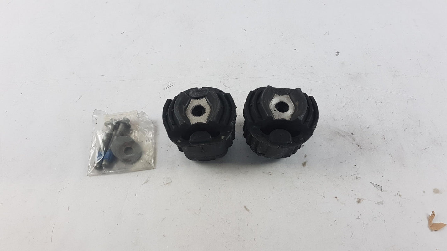 Original OE MERCEDES-BENZ Achsträger Reparatursatz A2103505908