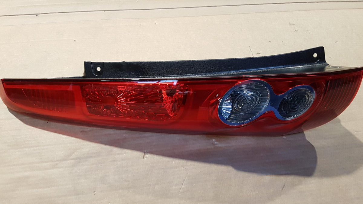 Original OE FORD Heckleuchte 1437626