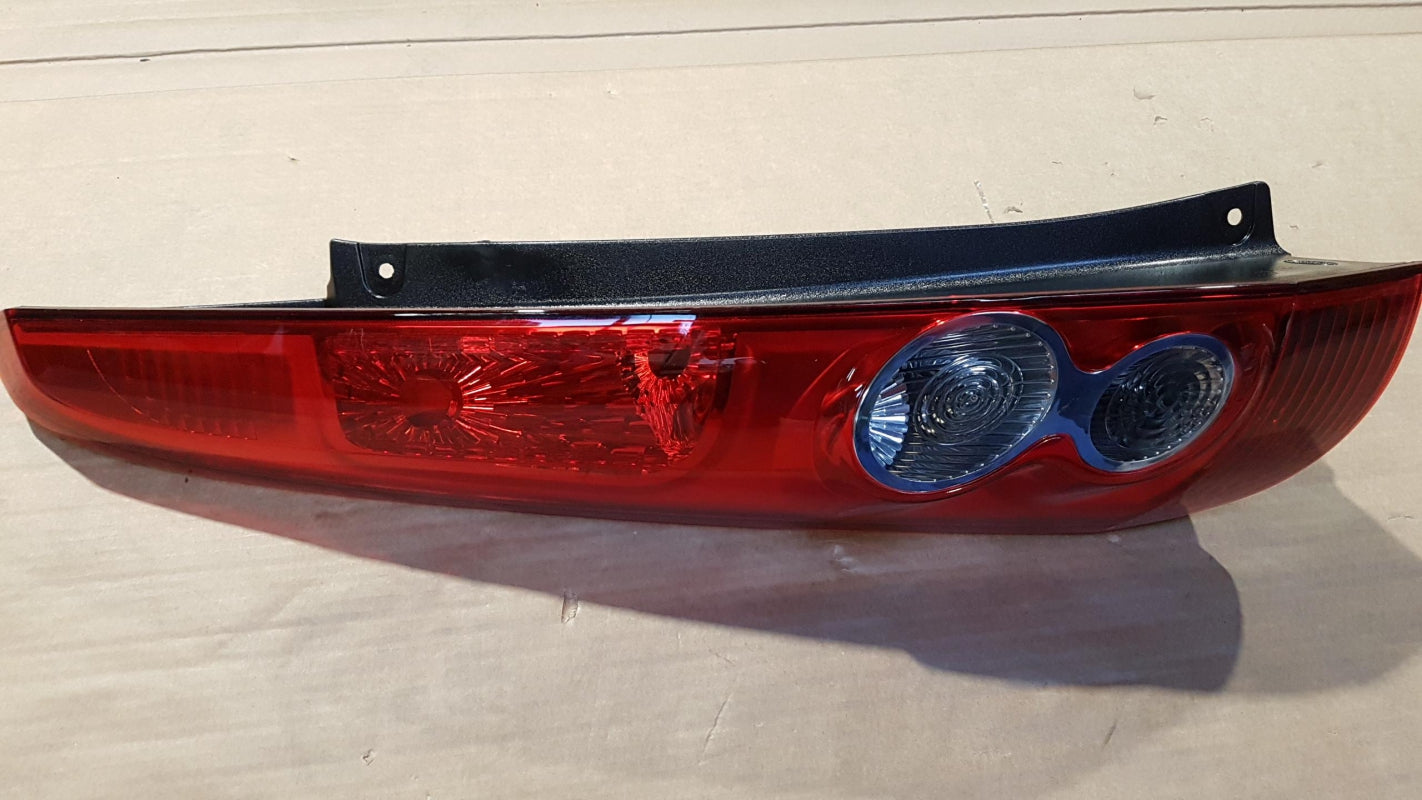 Original OE FORD Heckleuchte 1437626