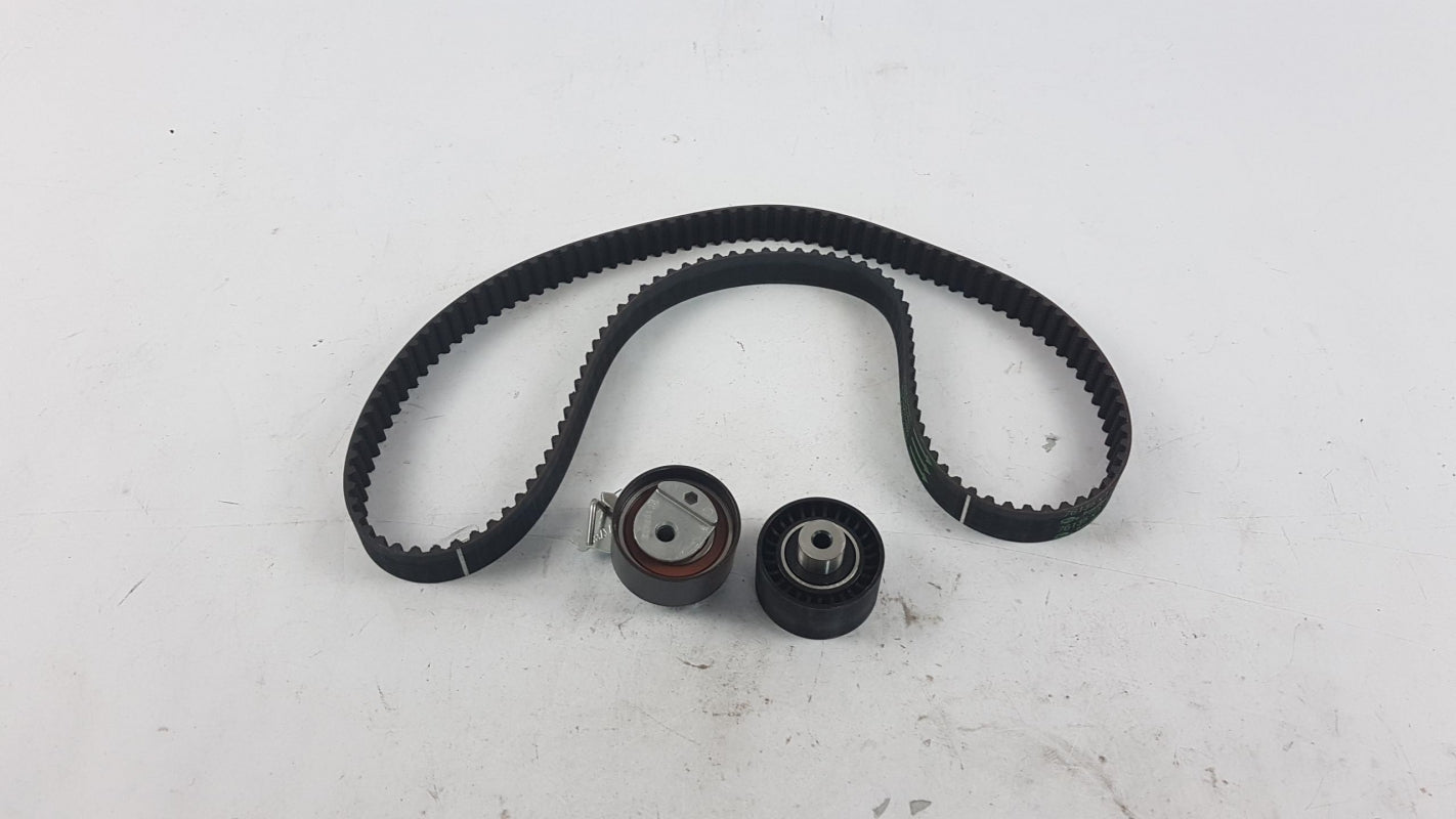 Original CITROEN C2 C3 C4 PEUGEOT 1007 206 207 307 Zahnriemensatz 0831V0