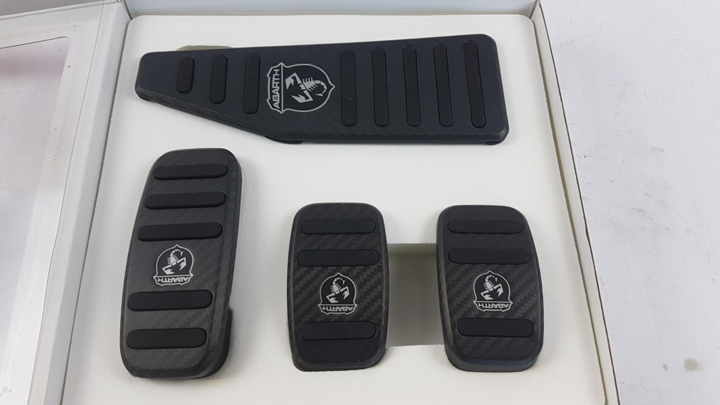 Original FIAT 500 Abarth Pedalauflagen 4 Stück Kohlenstoff 59107083