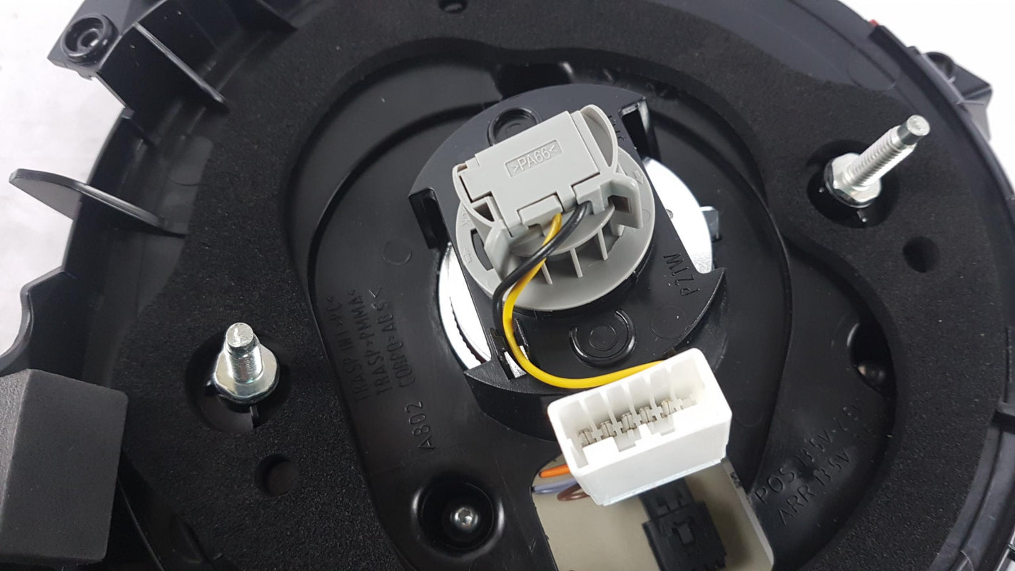Original FIAT Mito Heckleuchte Rücklicht Rückleuchte links 71752163