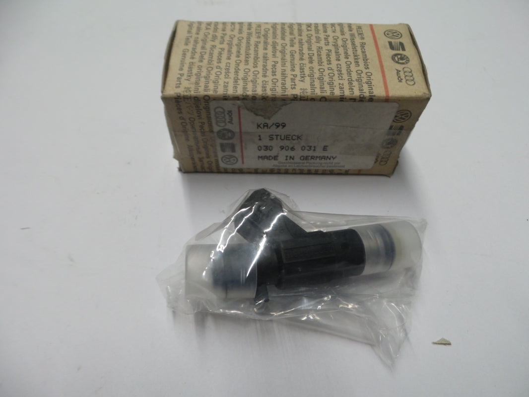Original VW Caddy Lupo Golf Polo SEAT Arosa Ibiza Inca Einspritzdüse 030906031E