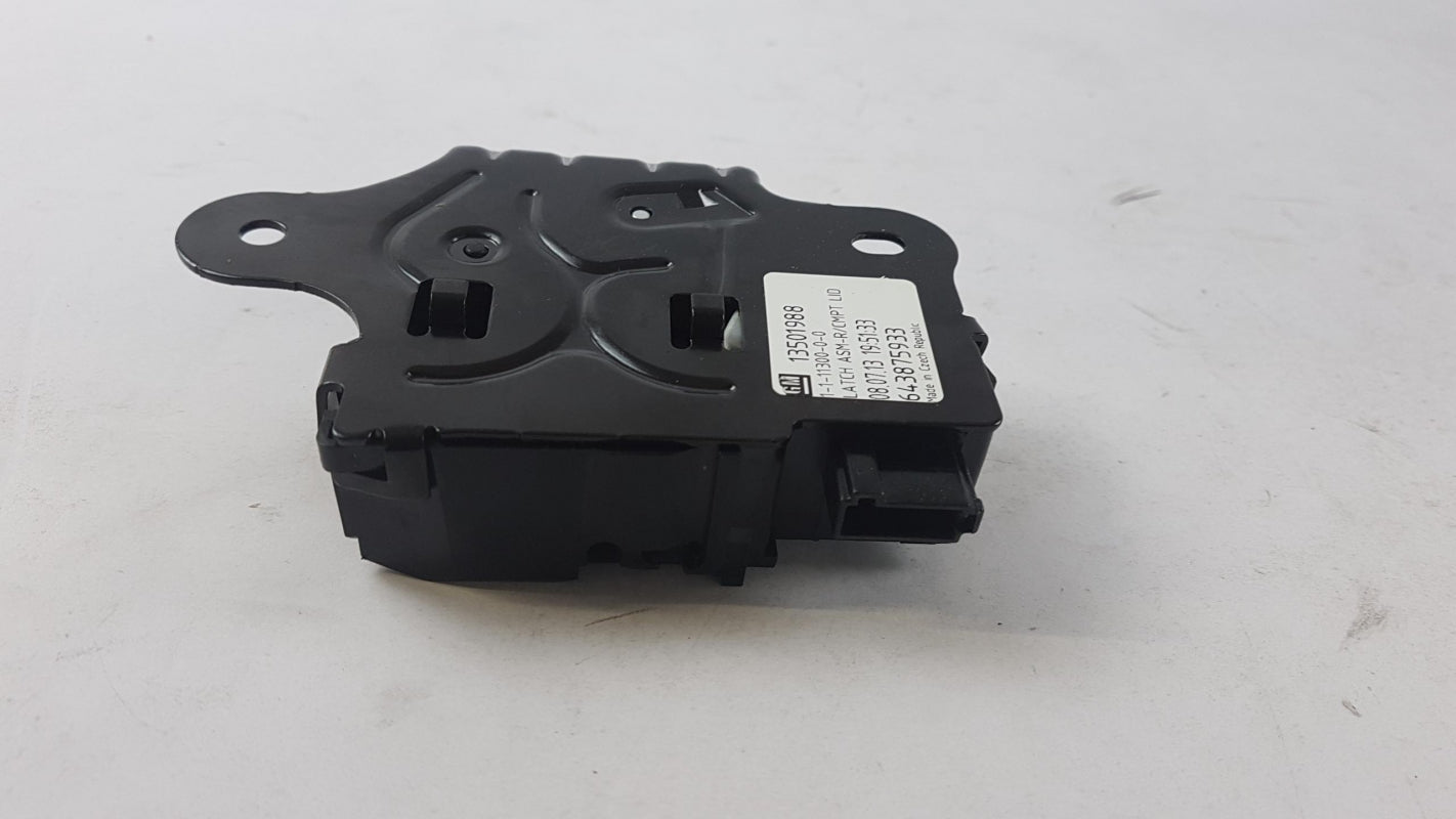 Original OE OPEL Heckklappenschloss 13501988