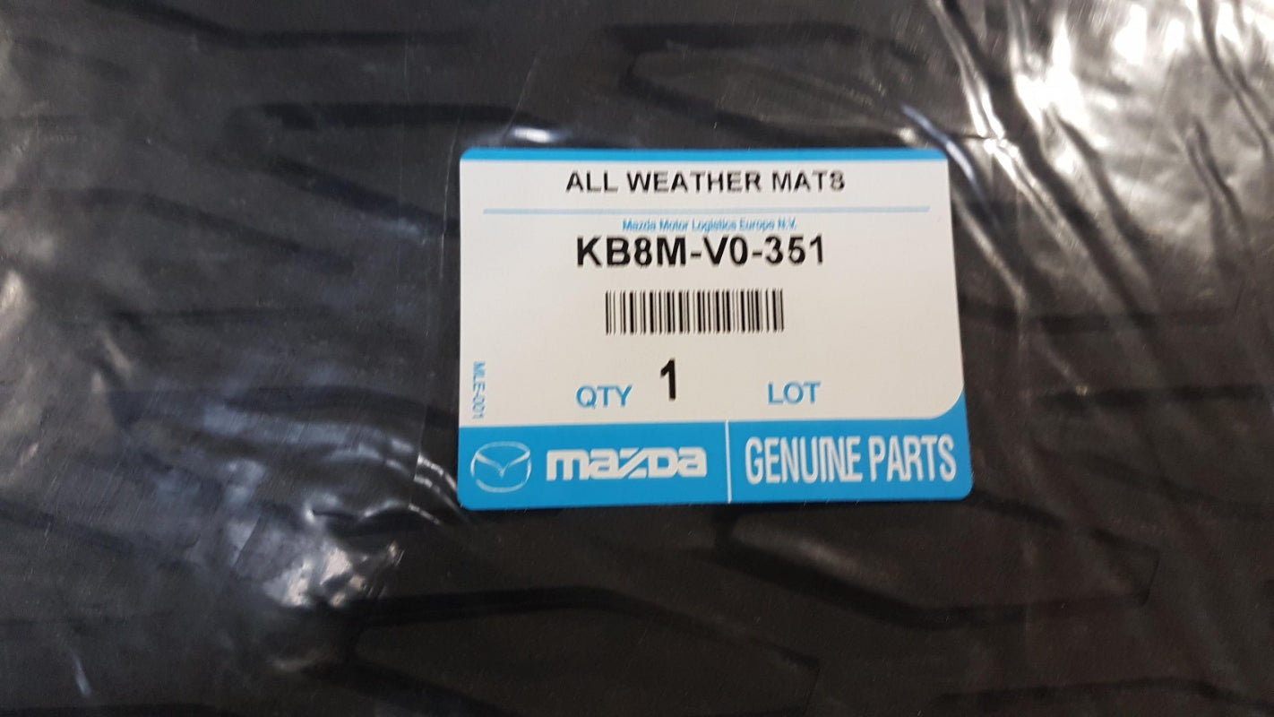 Original OE MAZDA Fußmattensatz KB8MV0351