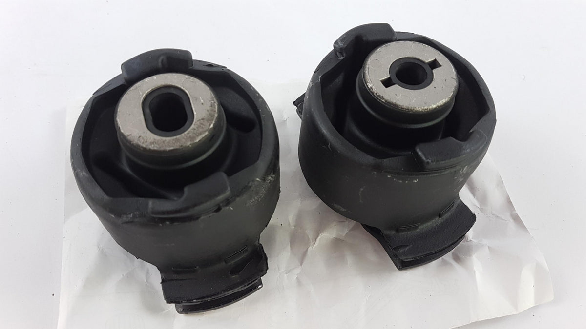 Original OE RENAULT Achsträger Lagerung 7701209534