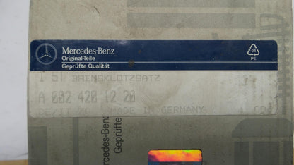 Original MERCEDES-BENZ S-KIass W140 C140 V140 Bremsbeläge vorne A0024201220