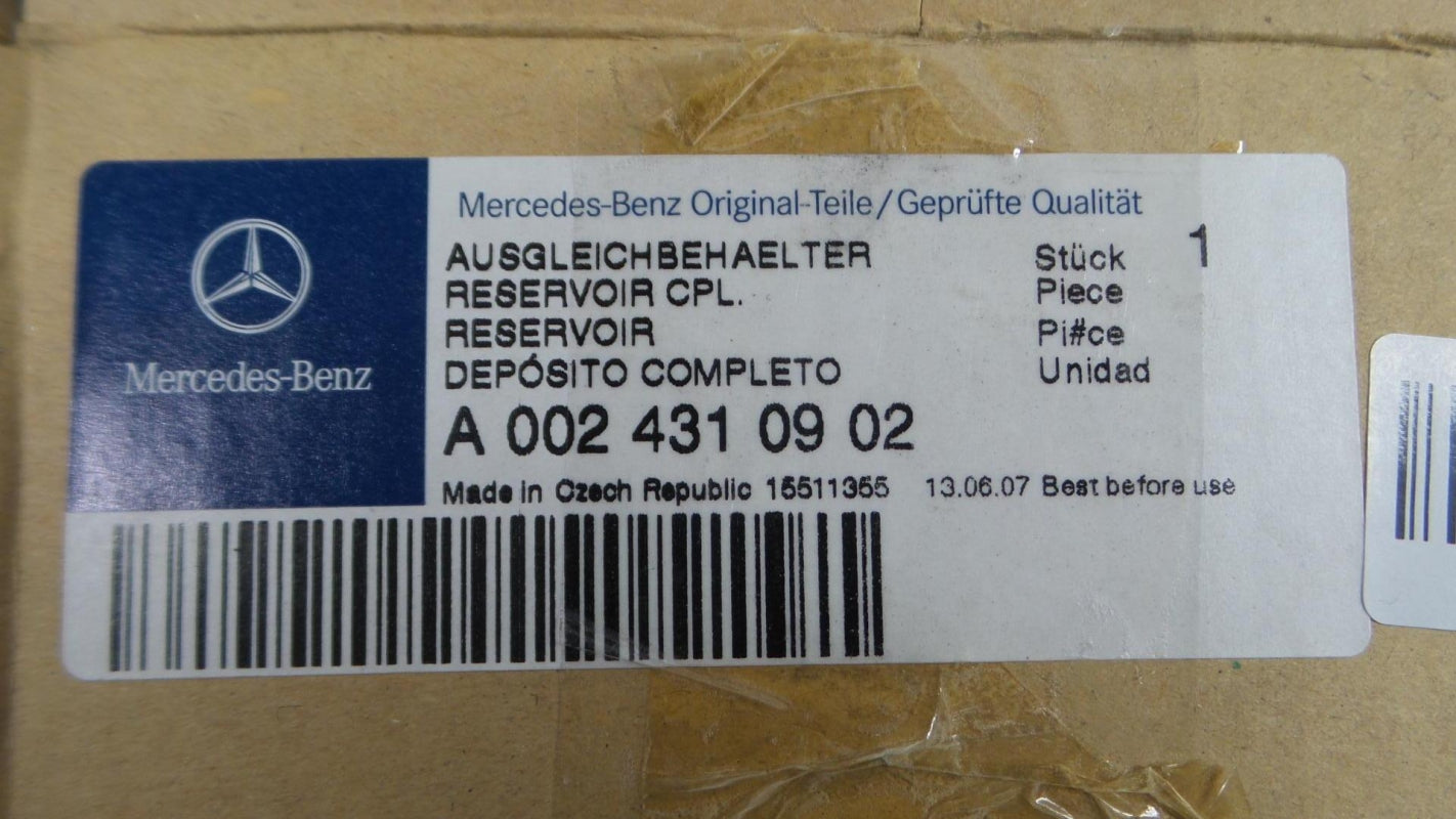 Original MERCEDES-BENZ G-klasse W463 Bremsflüssigkeitsbehälter A0024310902