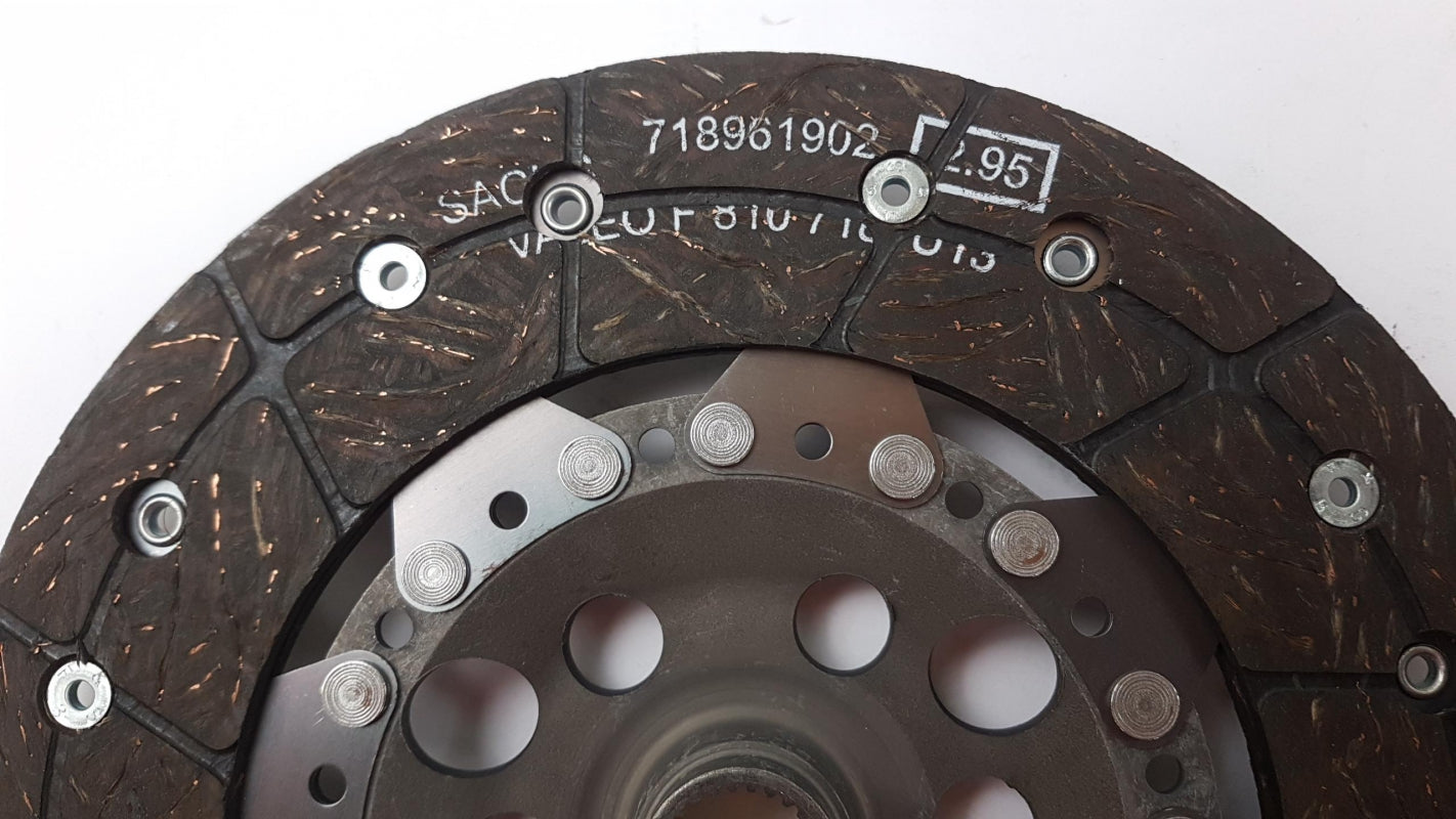 Original AUDI A3 VW Golf 3/4 Sharan 7M SKODA Octavia I Kupplungssatz 000W52001