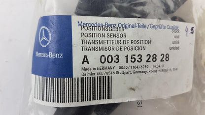 Original OE MERCEDES-BENZ Kurbelwellensensor A0031532828