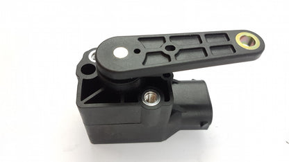 Original OE MERCEDES-BENZ Xenonlampe Leuchtweitenregulierungssensor A0105427717