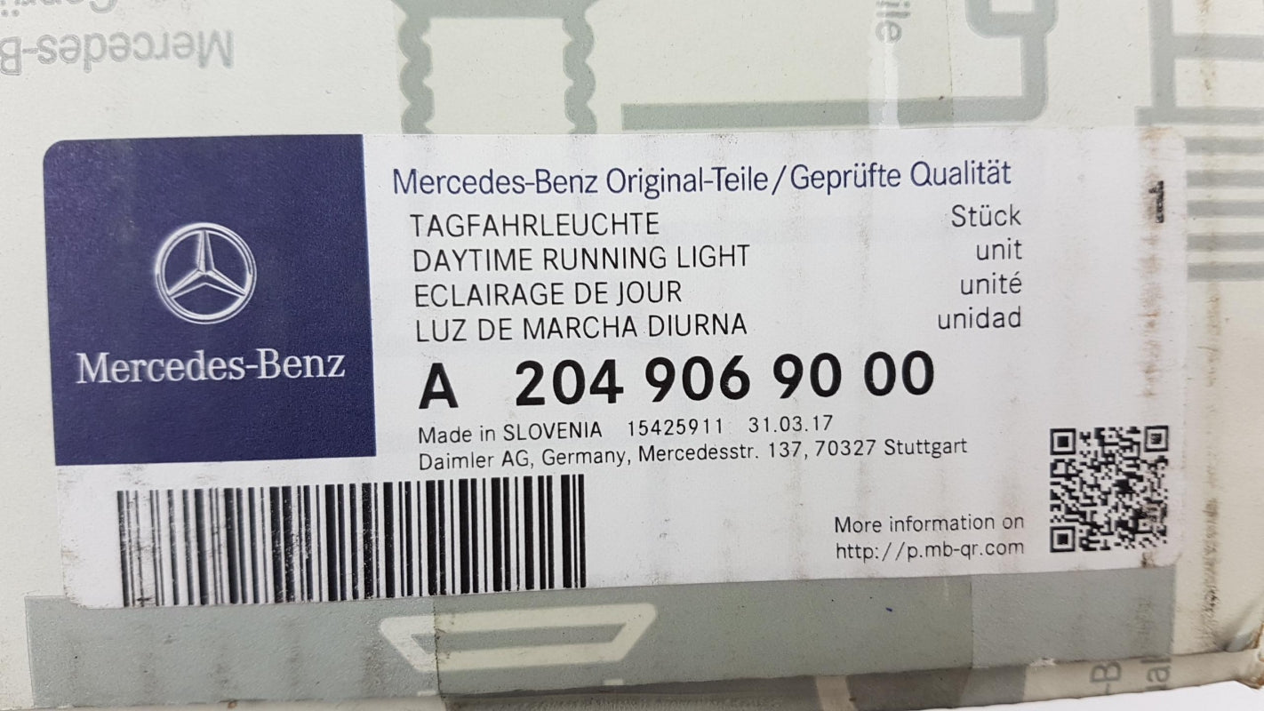Original MERCEDES-BENZ W204 W212 A207 C207 R172 Tagfahrlicht rechts A2049069000