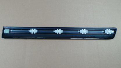 Original MERCEDES-BENZ W210 Elegance Tür Zierleiste hinten recht A21069006829189