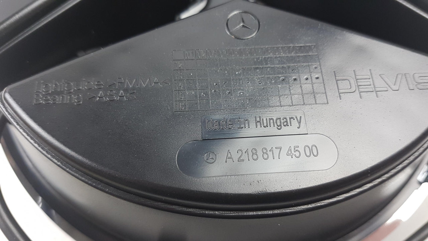 Original MERCEDES-BENZ CLS-Klasse C218 Emblem Stern beleuchtet Vorne A2188174500