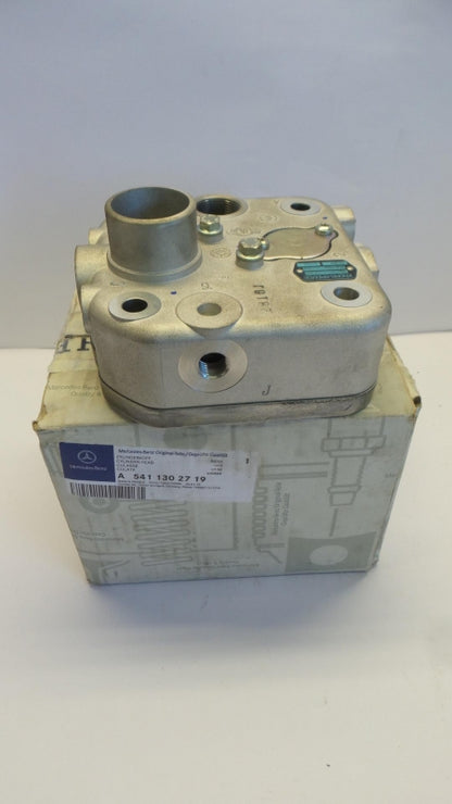 Original MERCEDES-BENZ Actros Zylinderkopf für Luftdruckkompressor A5411302719