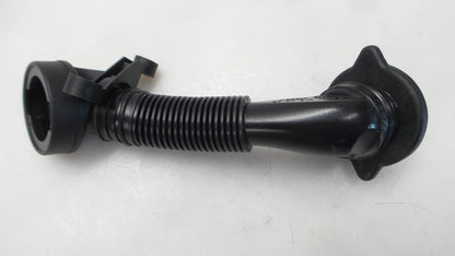 Original MERCEDES-BENZ W638 Vito Motor Öleinfüllstutzen A6010160329