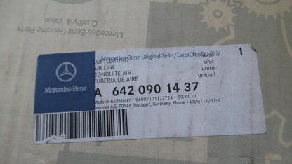 Original MERCEDES-BENZ W906 Sprinter OM642 Ansaugkrümmer A6420901437