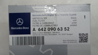 Original MERCEDES-BENZ W176 X156 W246 C117 OM642 Kraftstofffilter A6420906352