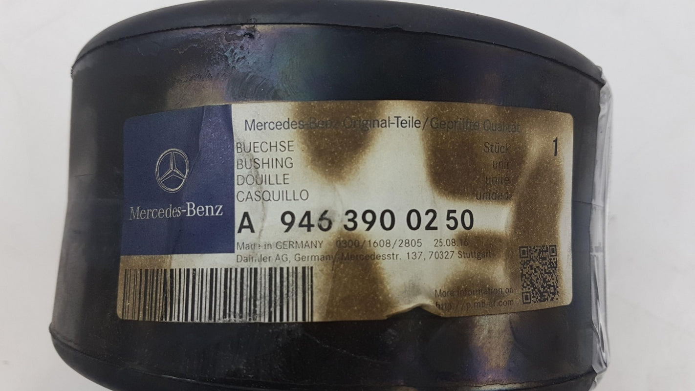 Original OE MERCEDES-BENZ Stabilisator Gummilager A9463900250