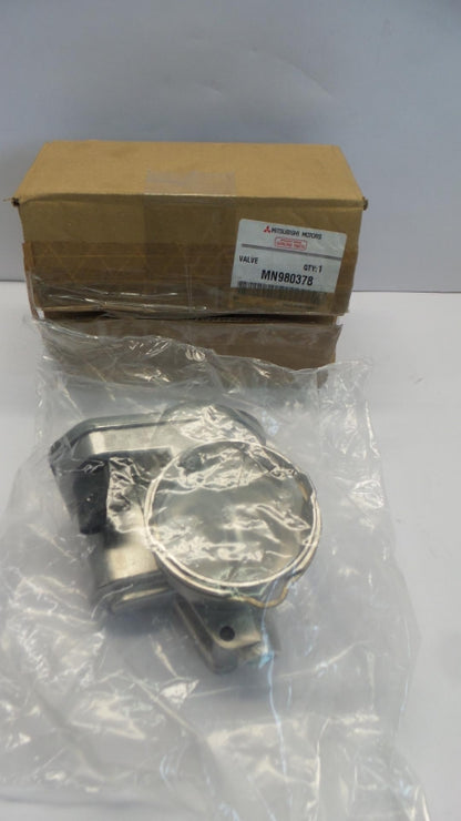 Original MITSUBISHI Grandis Outlander II 2.0d Drosselklappenstutzen MN980378