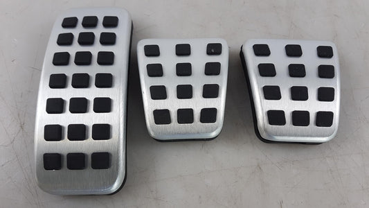 Original MITSUBISHI ASX Outlander Sport Pedalauflagen (Schaltgetriebe) MZ313904