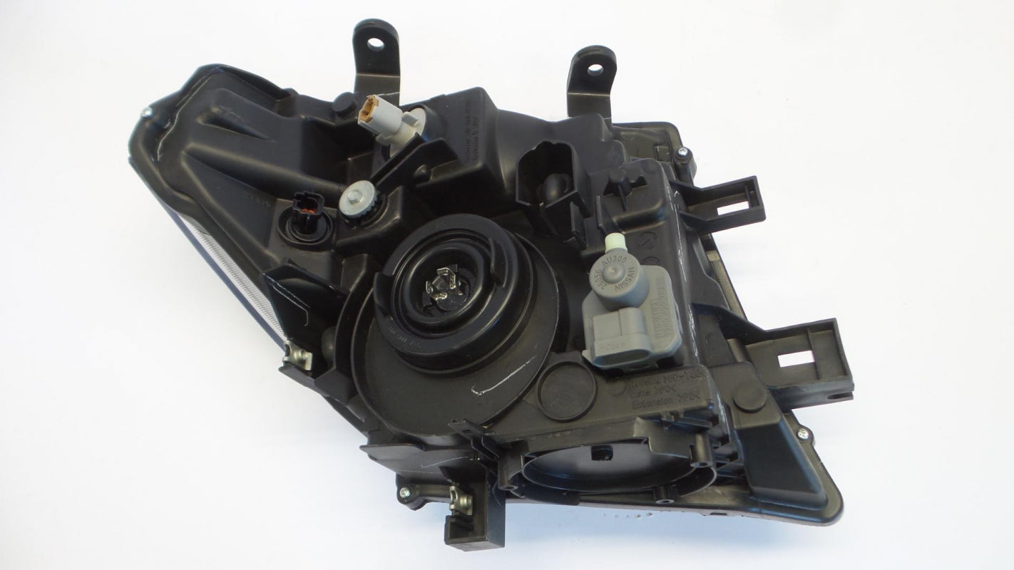 Original NISSAN Navara (D40) Pathfinder (R51) Hauptscheinwerfer Links 26060EB30A