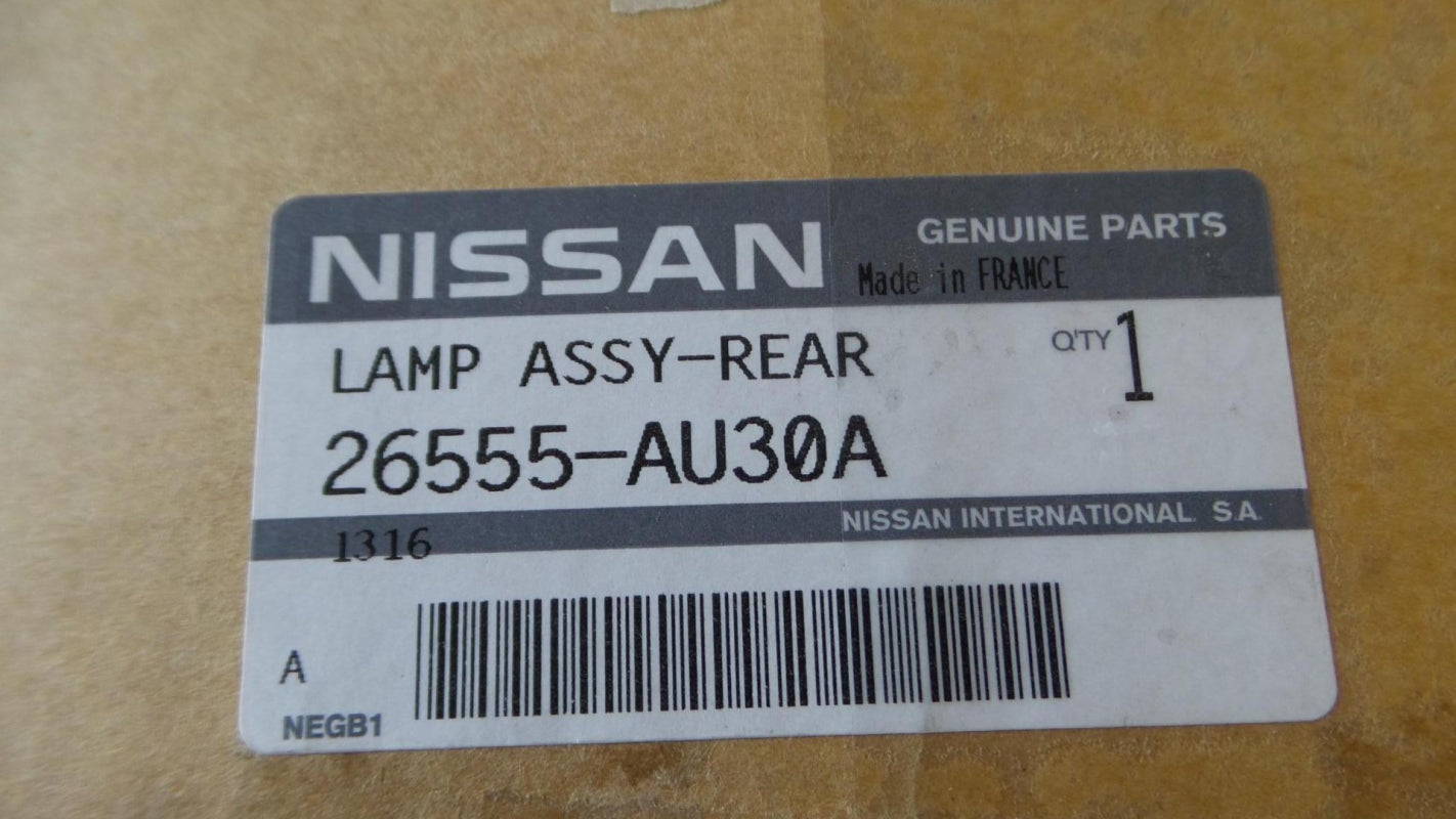 Original NISSAN Primera (P12E) Heckleuchte Hinten Links 26555AU30A