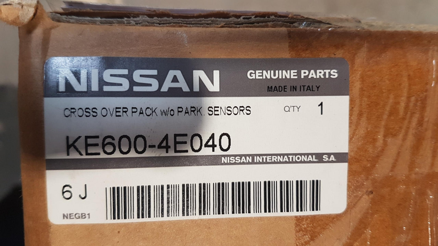 Original NISSAN Qashqai (J11) Stoßstangenschutz Satz vorne+hinten KE6004E040