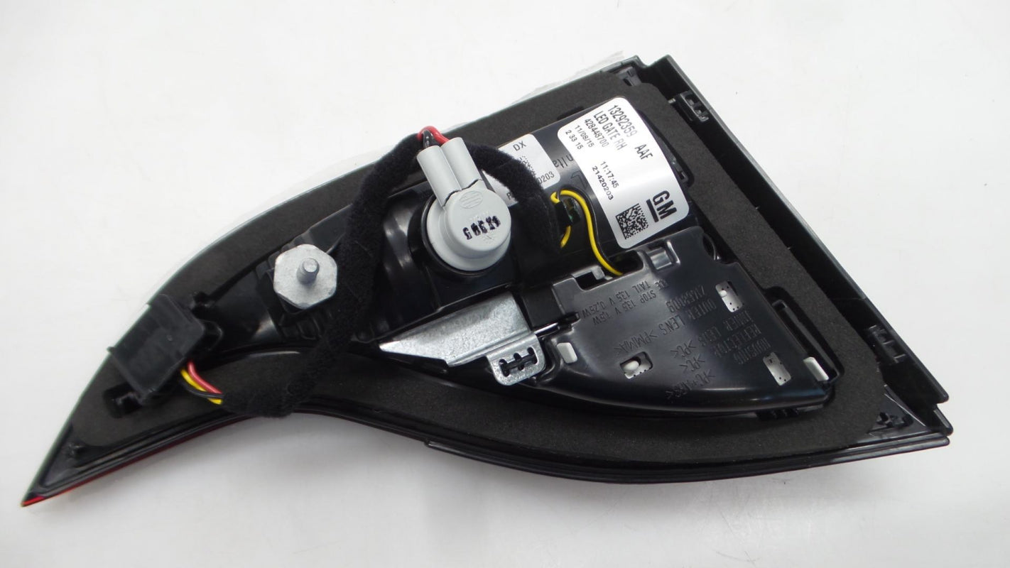 Original OPEL Zafira-C LED-Heckleuchte Rücklicht innen rechts 13292359