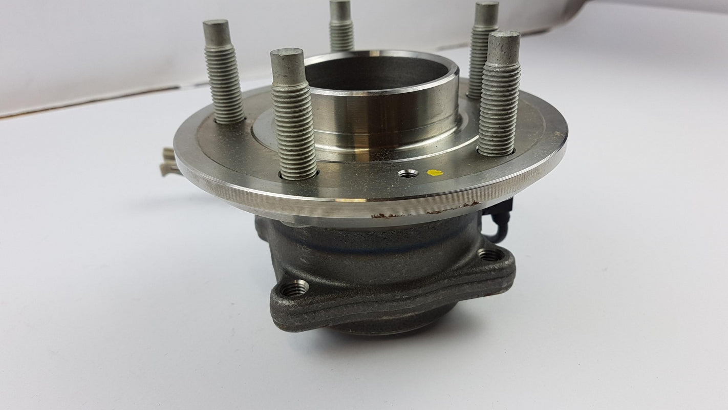 Original OPEL Antara CHEVROLET Captiva (C100) Radnabe hinten 25903295