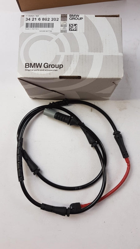 Original BMW 5er F11 Bremsbeläge mit Bremsbelagfühler hinten 34212449288