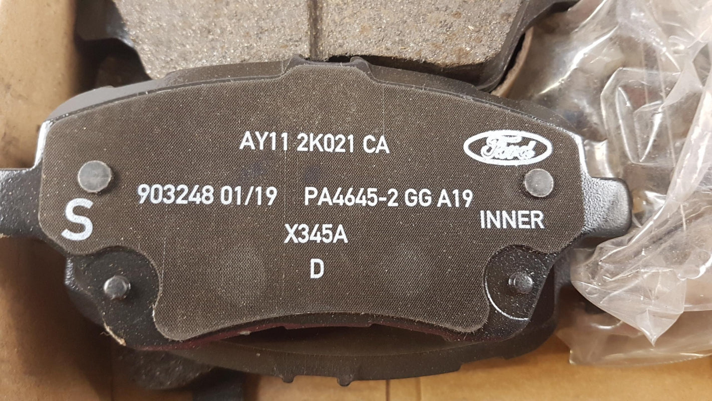Original FORD B-Max Fiesta Transit Tourneo Courier Bremsbeläge vorne 1860476