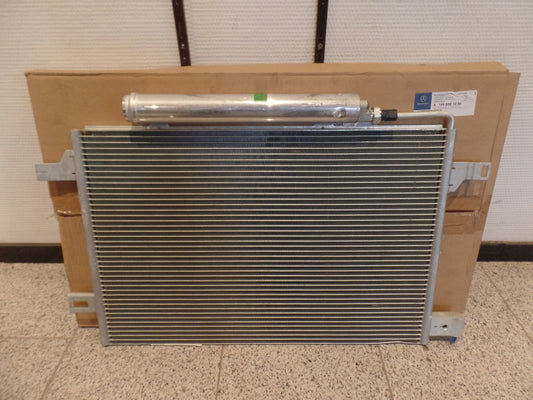 Original MERCEDES-BENZ W169 W245 Klimakondensator Klimakühler A1695001254