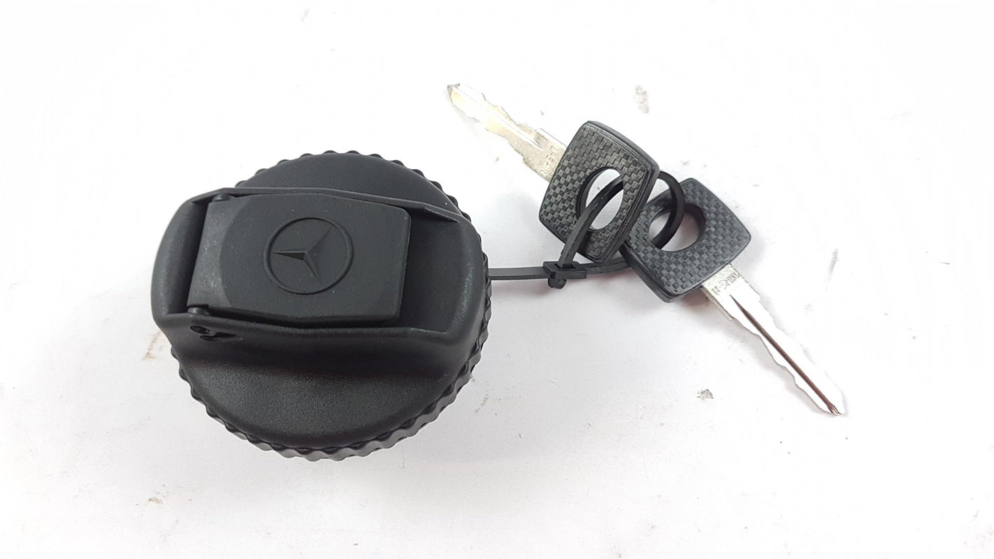 Original OE MERCEDES-BENZ Verriegelung Tankklappe A0004700830