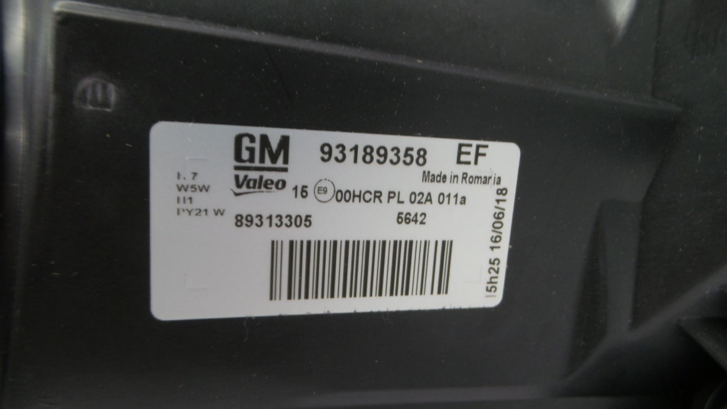 Original OPEL Corsa-D (S07) Scheinwerfer Halogen Rechts 93189358