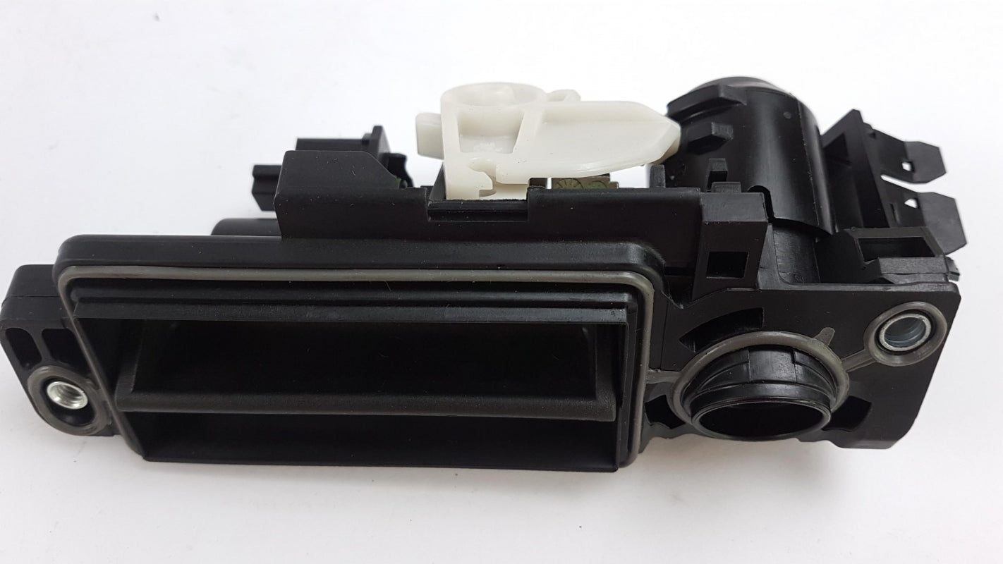 Original OE MERCEDES-BENZ Heckklappengriff A2037500693