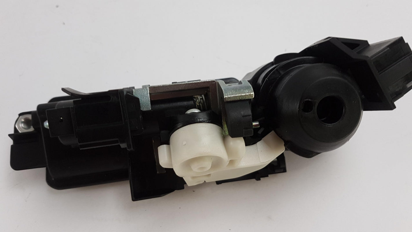 Original OE MERCEDES-BENZ Heckklappengriff A2037500693