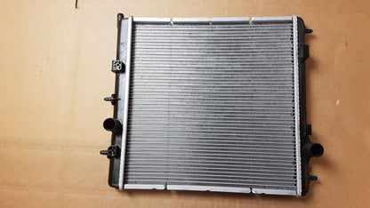 Original PEUGEOT 207 (A7) 208 CITROEN C3 (A51) DS3 Motor Wasserkühler 1330W9