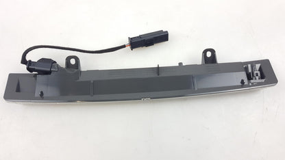 Original PEUGEOT 208 '12-'19 CITROEN C4 '14 > Zusatzbremsleuchte 6351HH