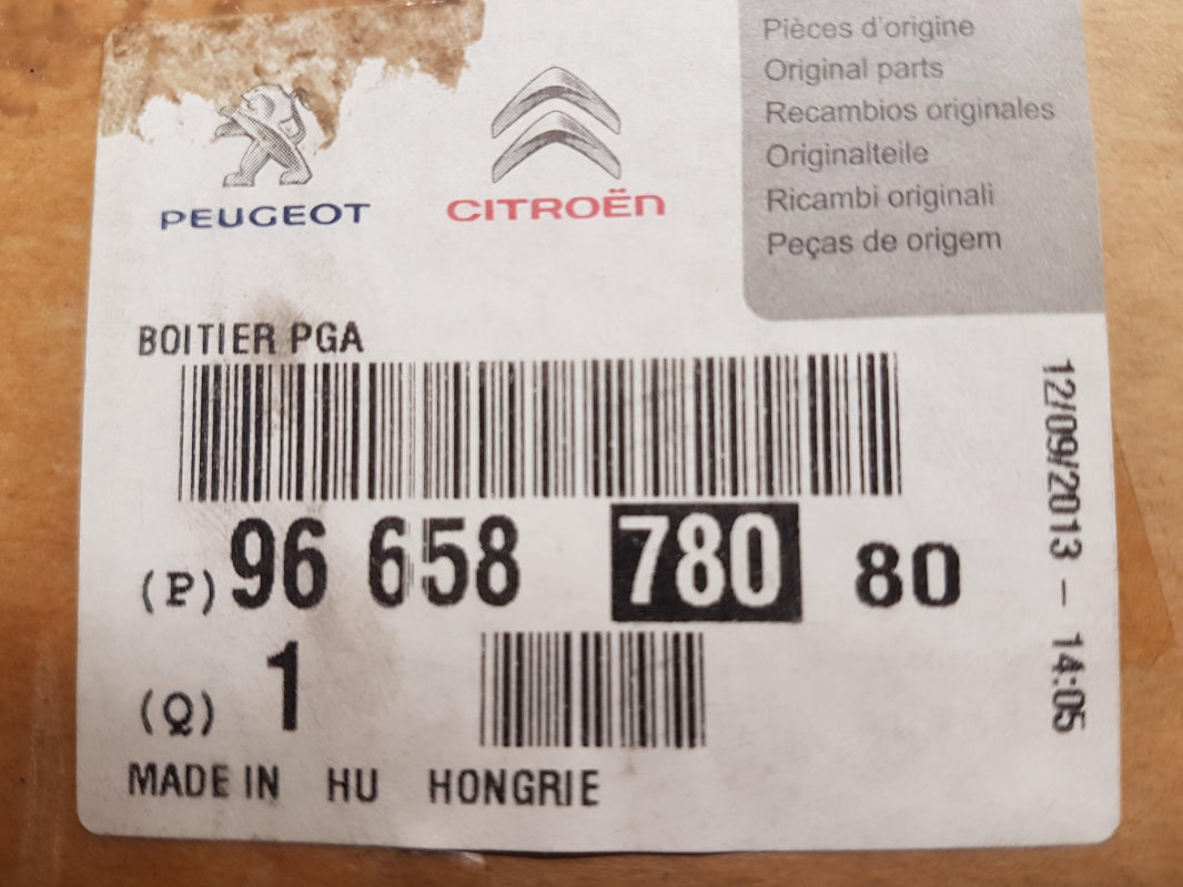 Original PEUGEOT 508 2012-2018 Sicherungskasten Batteriemodul 9665878080