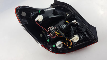 Original OE Peugeot Heckleuchte B000864480