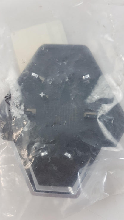 Original OE RENAULT Emblem Logo 628900021R