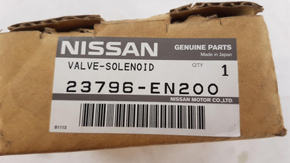 Original OE NISSAN Nockenwellenverstellung Steuerventil 23796EN200