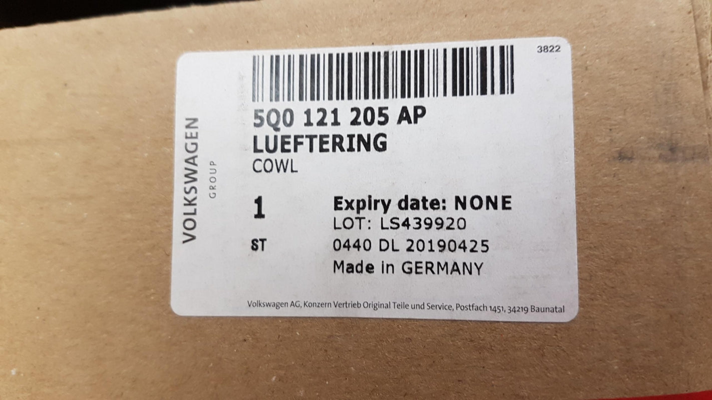 Original OE Volkswagen Lüfterzarge 5Q0121205AP