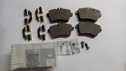 Original MERCEDES-BENZ A-Klasse W169 Bremsbeläge Bremsklötze Vorne A1694202120