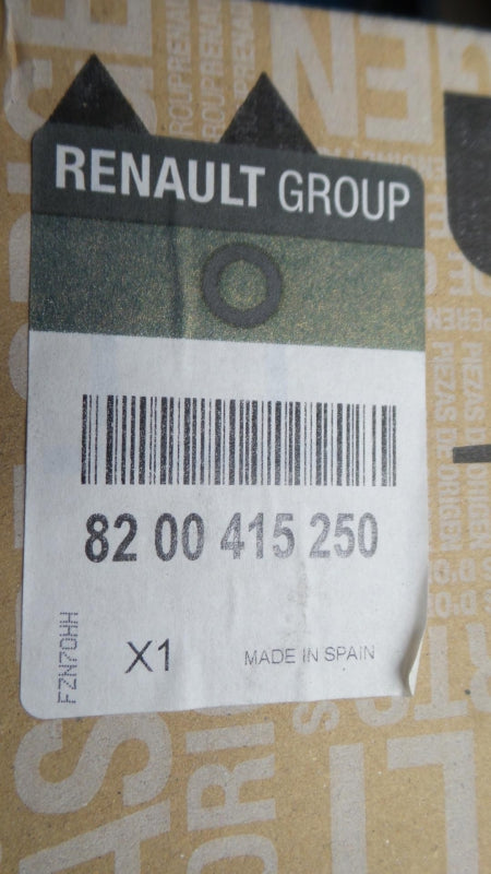 Original OE RENAULT Heckleuchte 8200415250